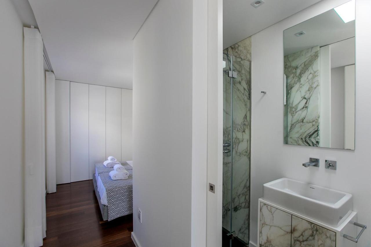 Lovelystay - Luxury 2Br Duplex Apartment In Foz Porto Dış mekan fotoğraf